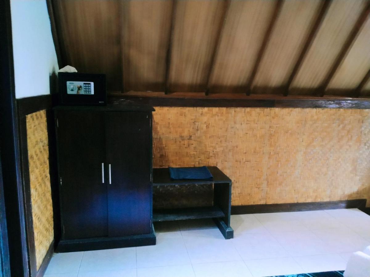 Tunai Cottages Gili Meno Bagian luar foto