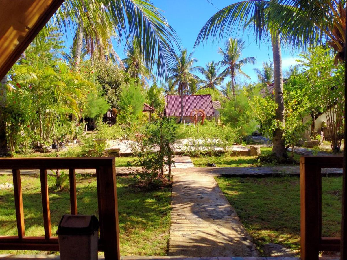 Tunai Cottages Gili Meno Bagian luar foto