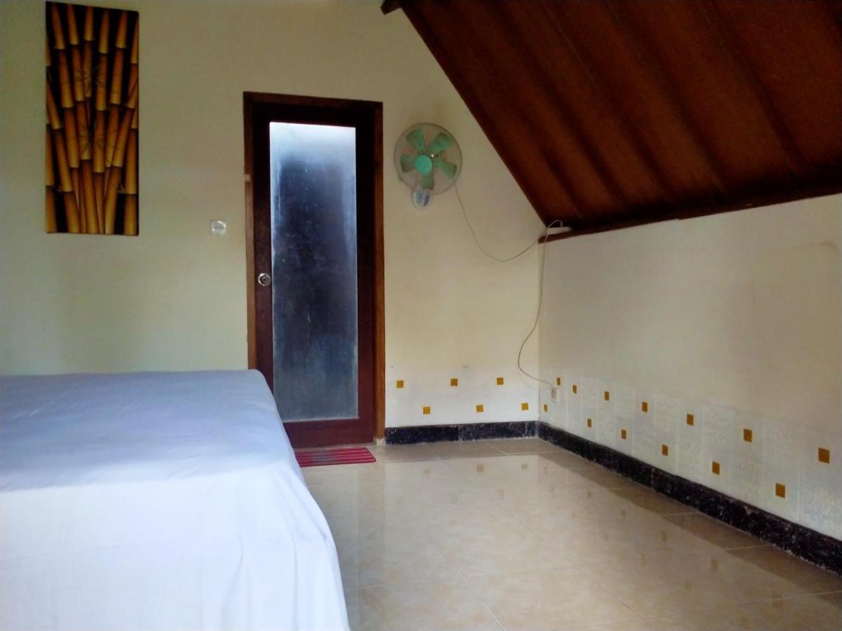 Tunai Cottages Gili Meno Bagian luar foto